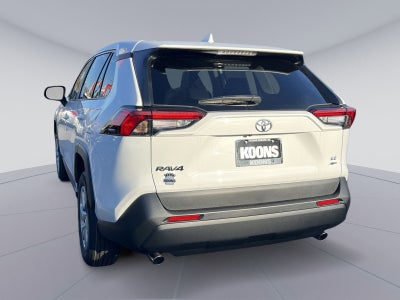 2025 Toyota RAV4 LE