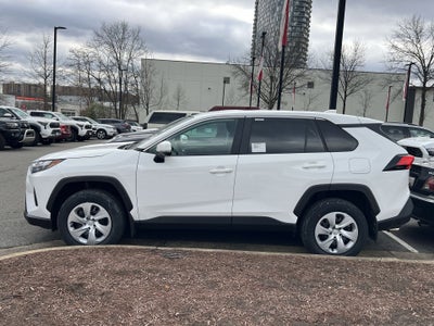 2025 Toyota RAV4 LE