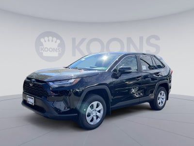 2025 Toyota RAV4 LE