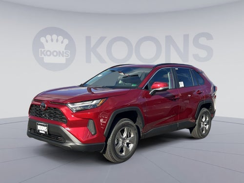 2025 Toyota RAV4 XLE