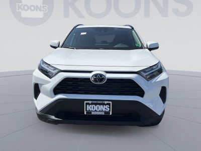 2025 Toyota RAV4 XLE