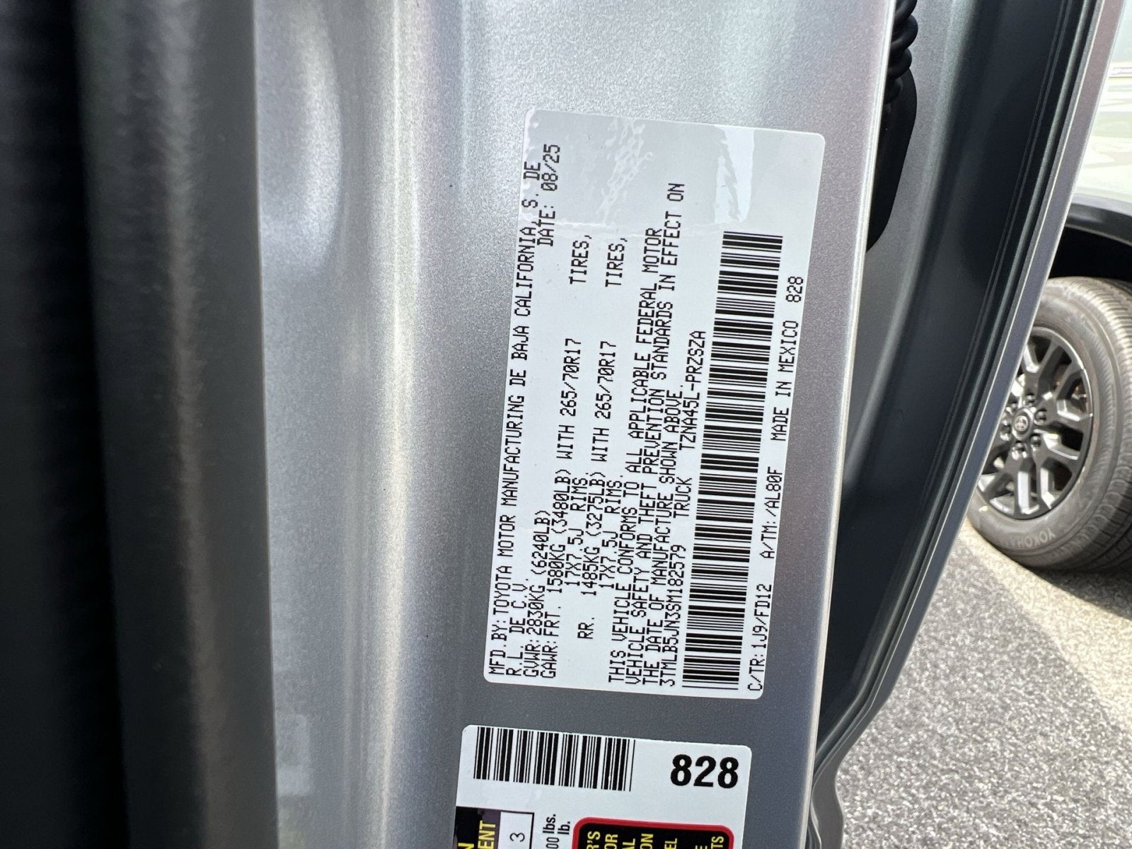 2025 Toyota Tacoma TRD Off-Road