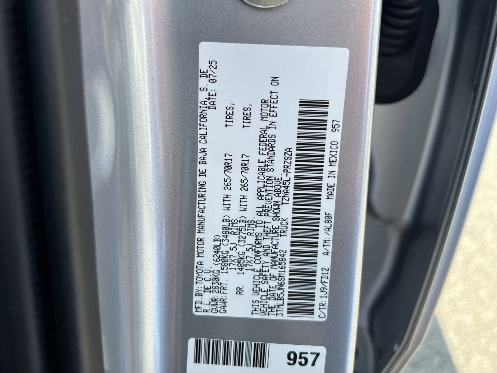 2025 Toyota Tacoma TRD Off-Road