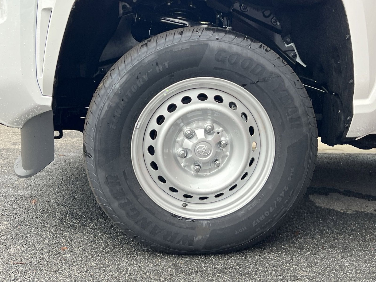 2025 Toyota Tacoma SR