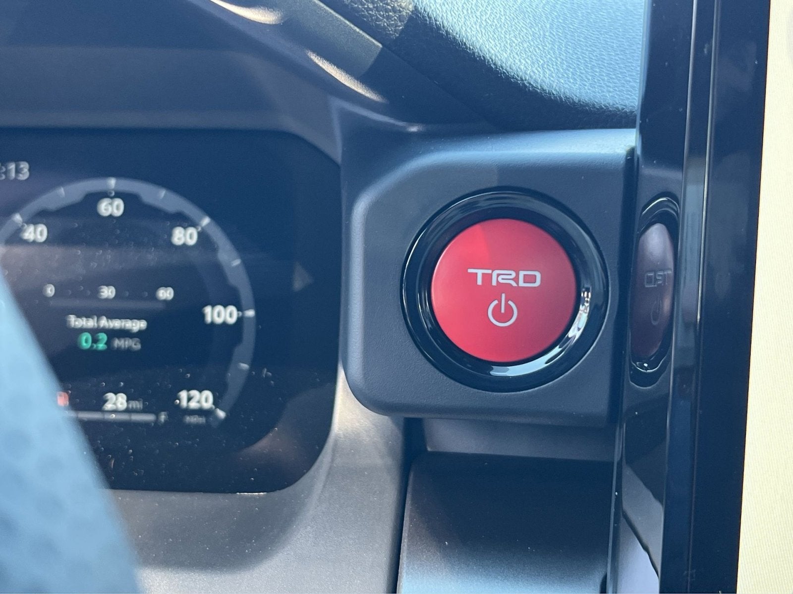 2025 Toyota Tacoma Hybrid TRD Off Road
