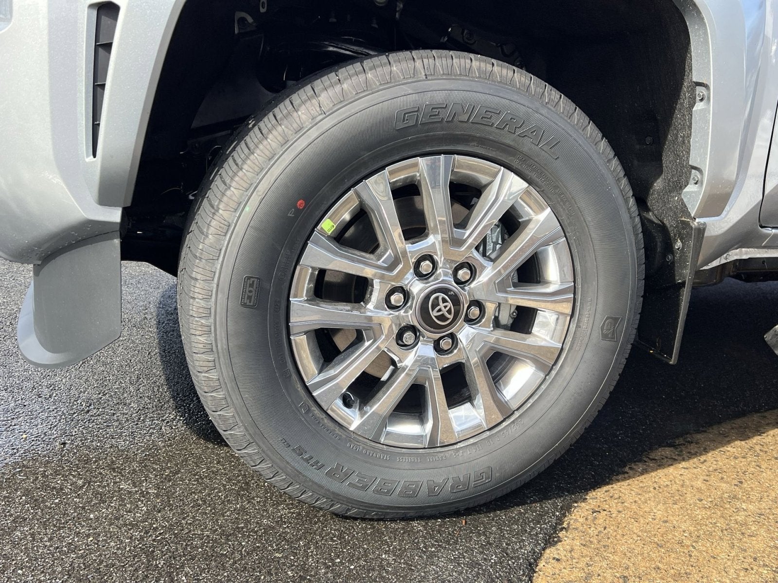 2026 Toyota Tacoma Hybrid Limited