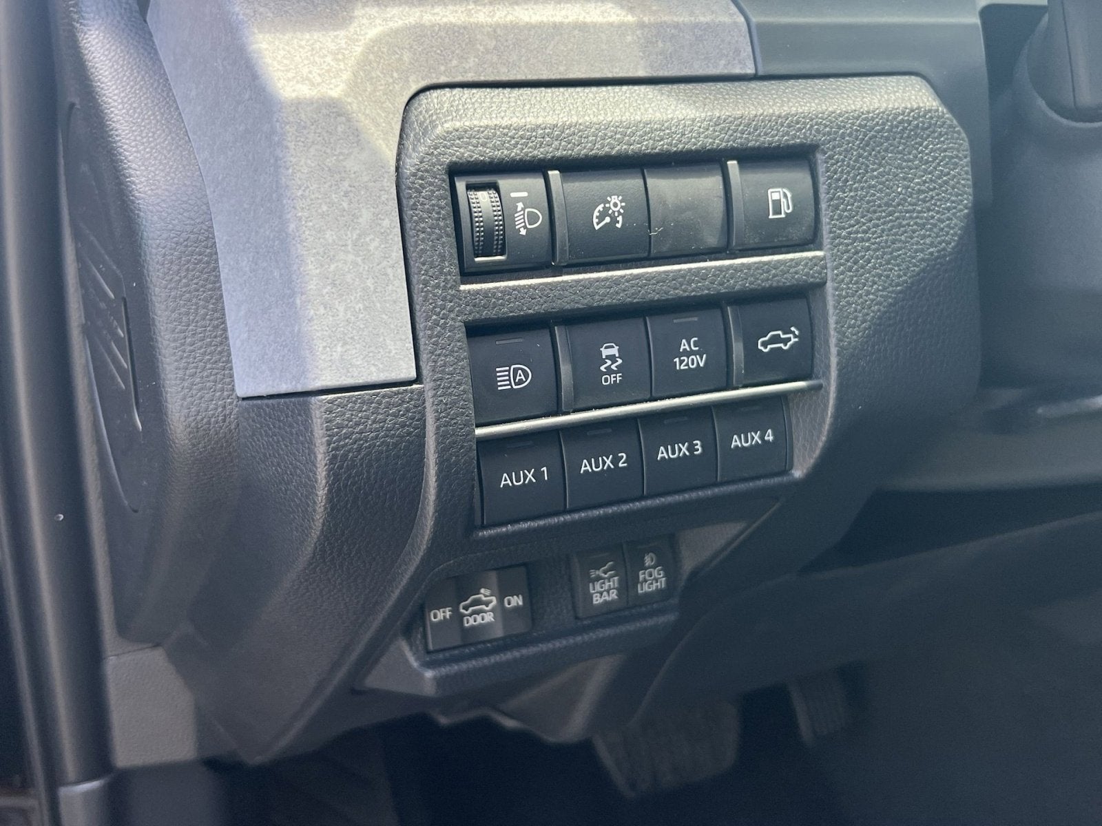 2026 Toyota Tacoma Hybrid Trailhunter