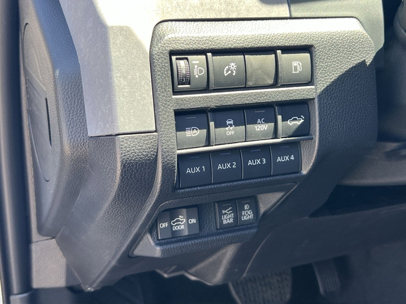 2026 Toyota Tacoma Hybrid Trailhunter