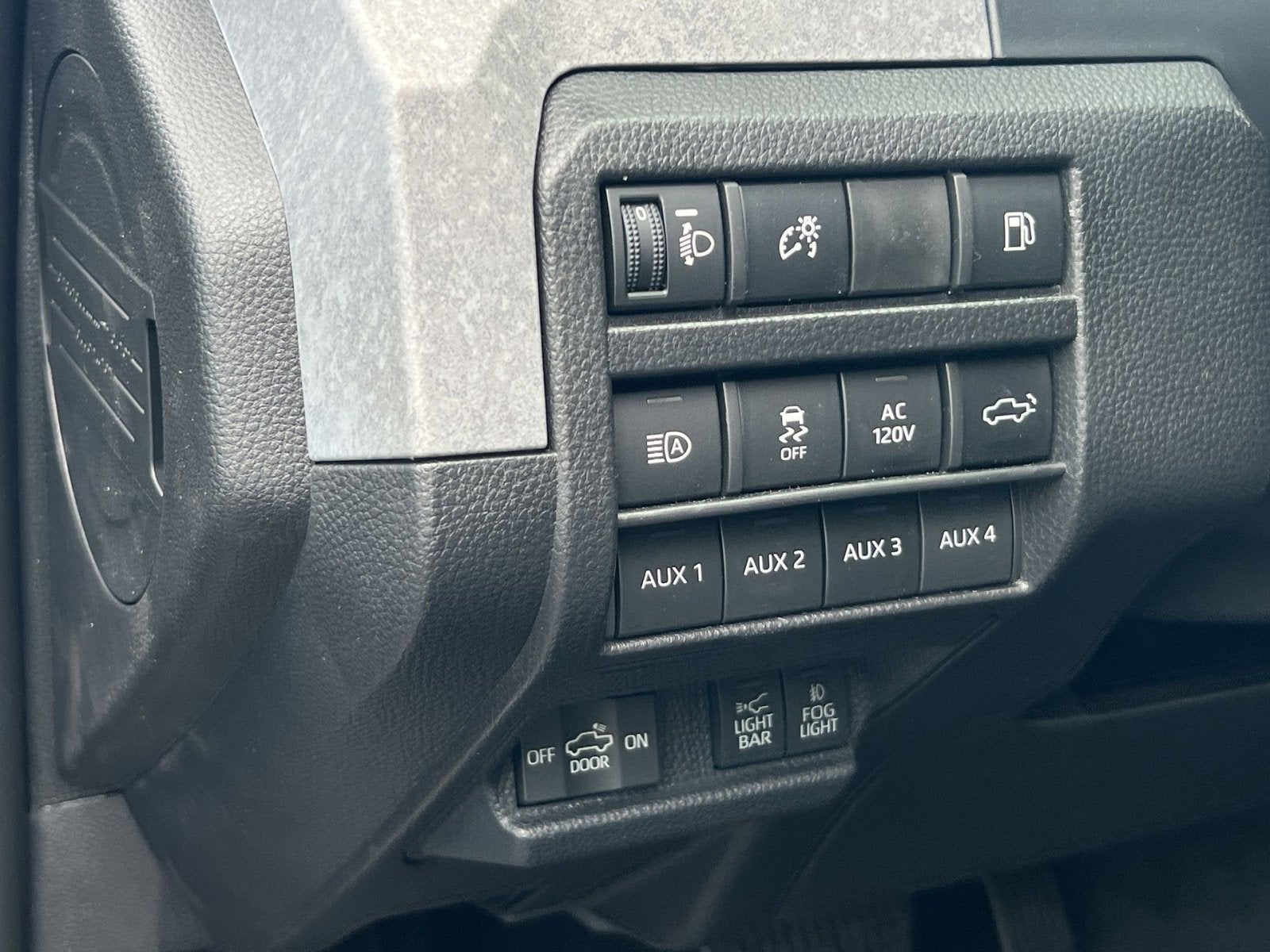 2026 Toyota Tacoma Hybrid Trailhunter