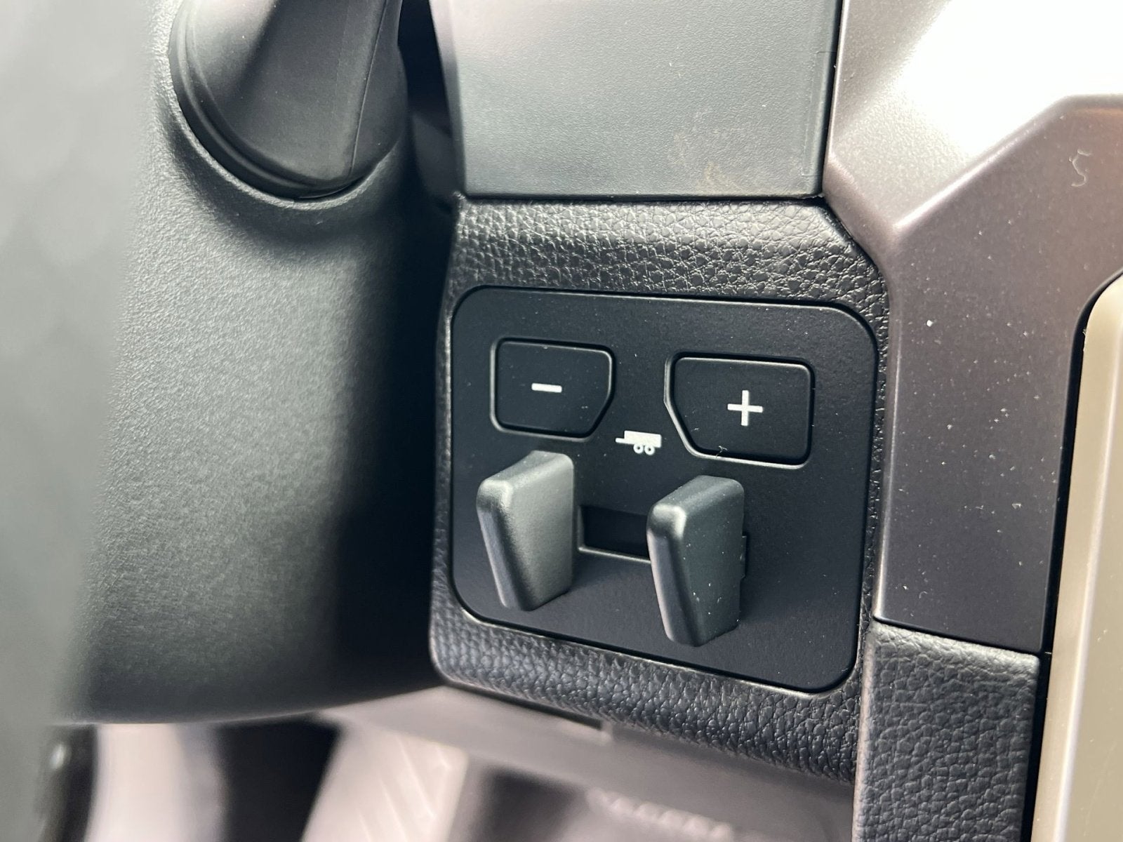 2025 Toyota Tacoma Hybrid TRD Off Road