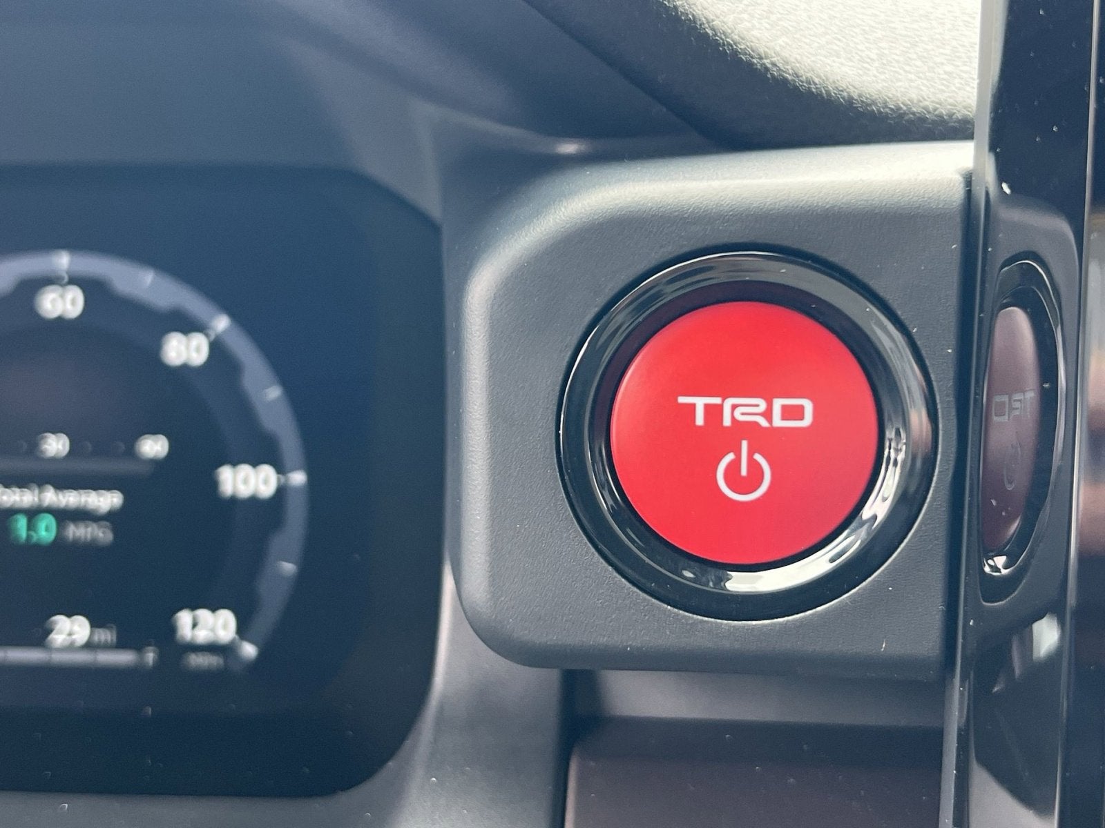 2025 Toyota Tacoma Hybrid TRD Off Road