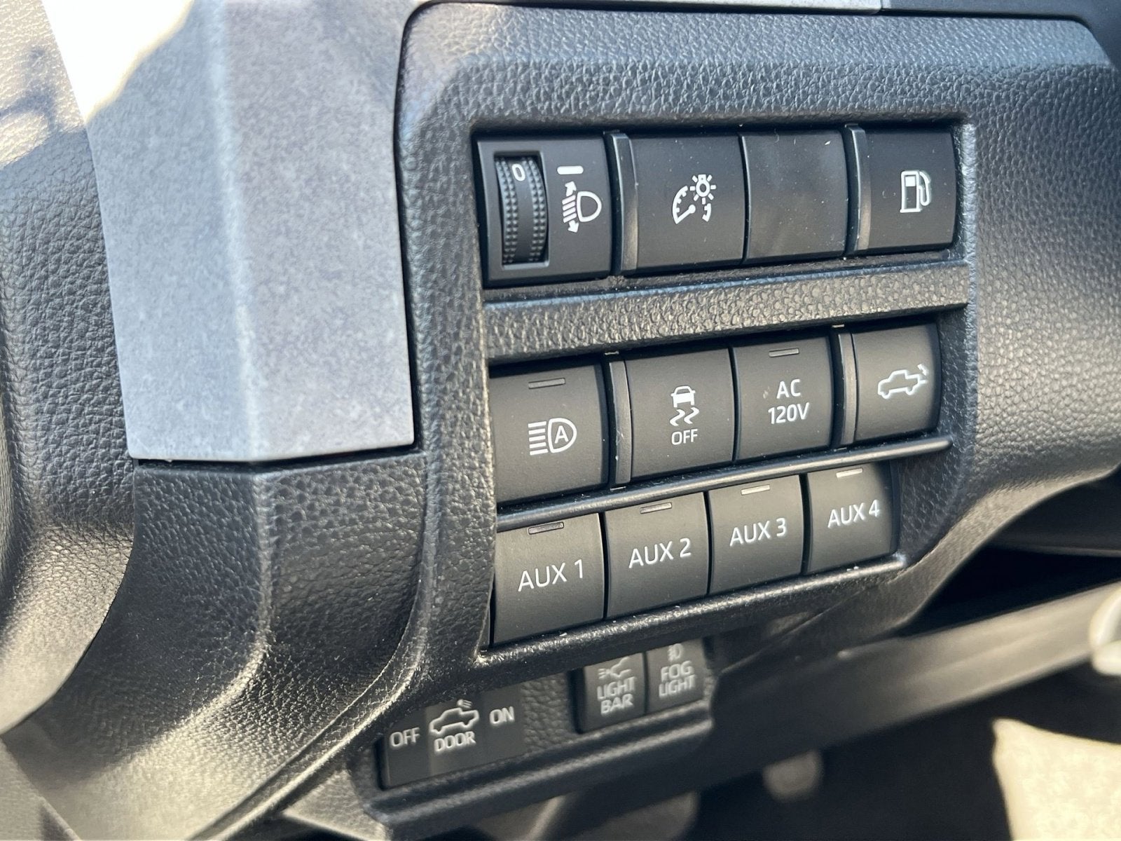 2026 Toyota Tacoma Hybrid Trailhunter