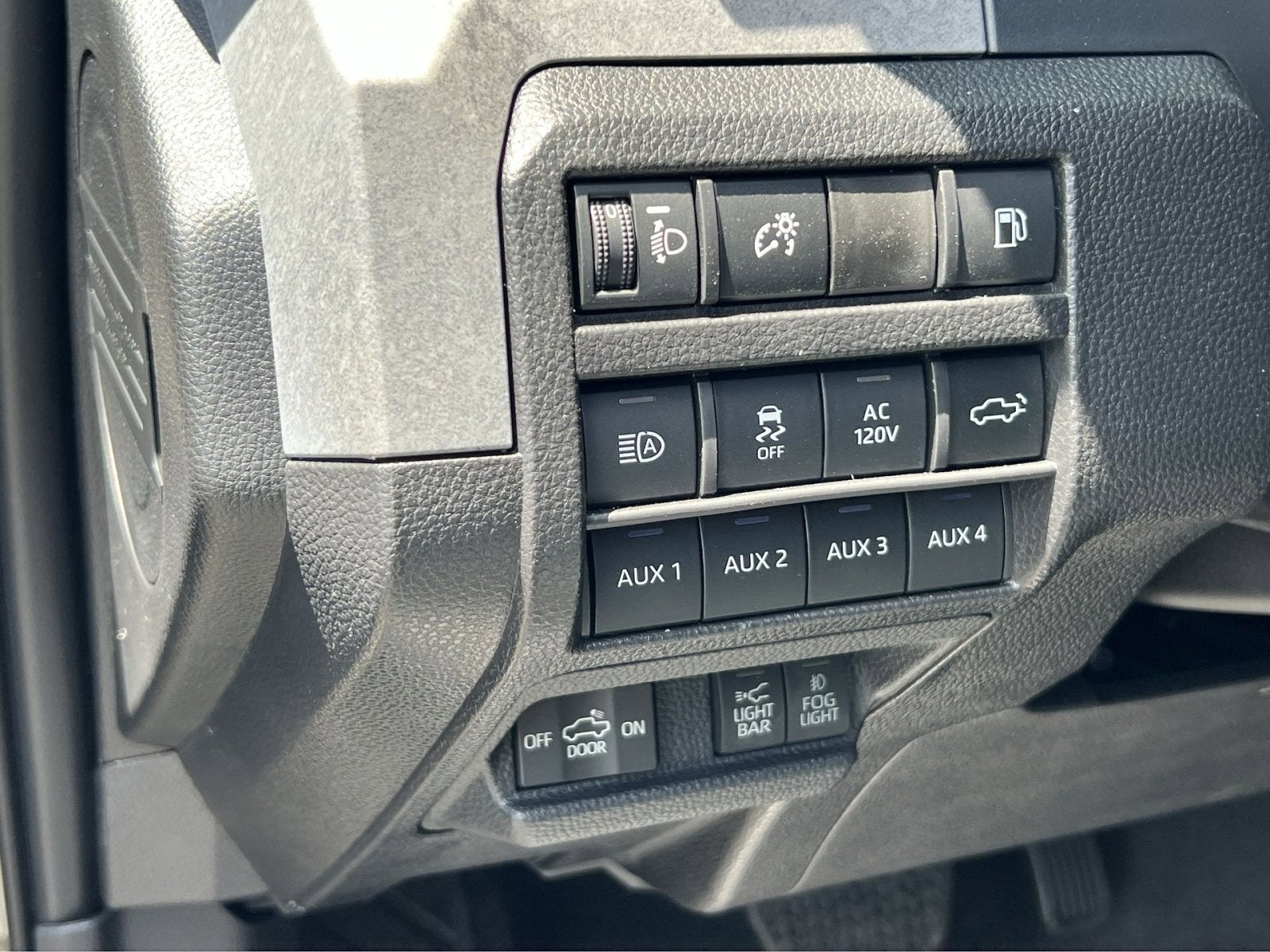 2026 Toyota Tacoma Hybrid Trailhunter