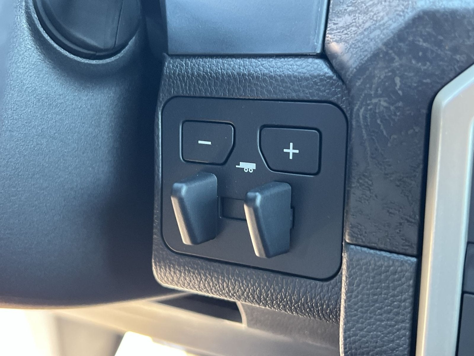 2026 Toyota Tacoma Hybrid Limited