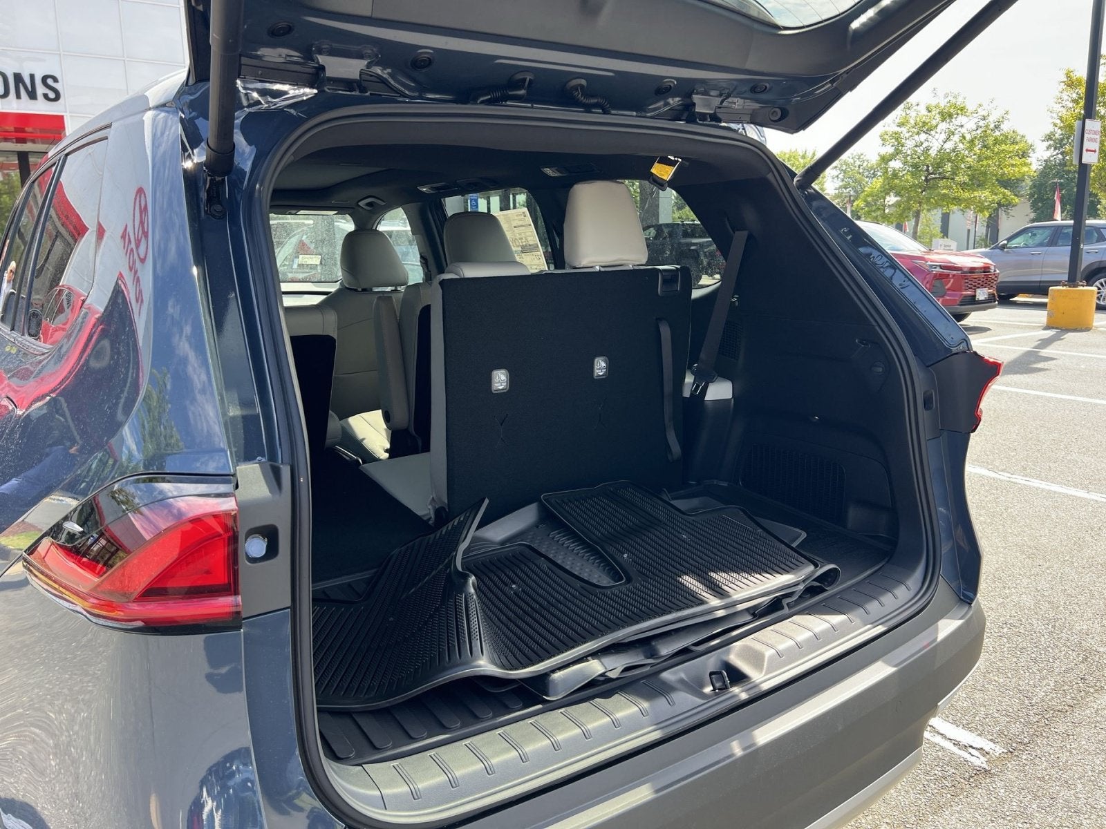 2026 Toyota Grand Highlander Hybrid MAX Platinum