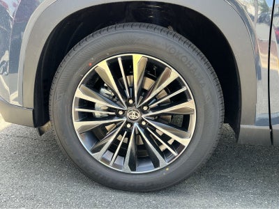 2026 Toyota Grand Highlander Hybrid MAX Platinum