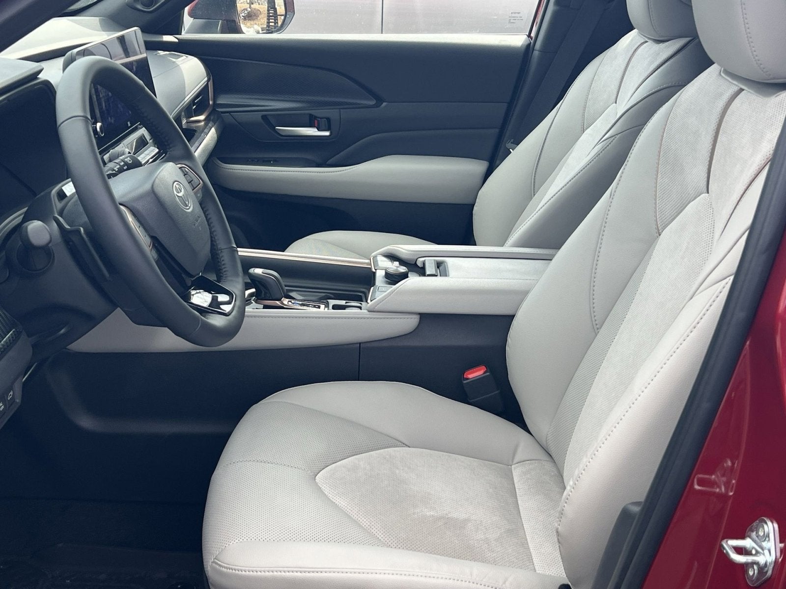 2026 Toyota Grand Highlander Hybrid MAX Platinum