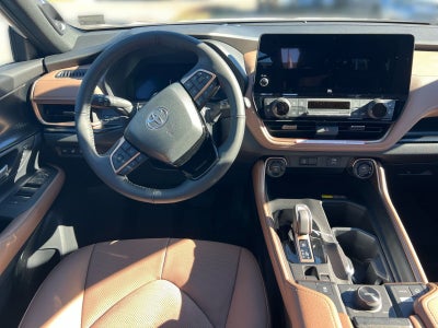 2026 Toyota Grand Highlander Hybrid MAX Platinum