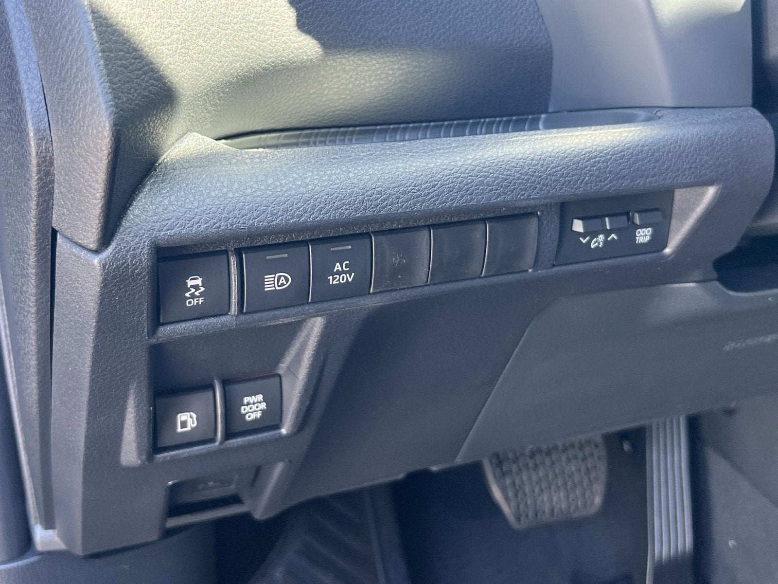 2026 Toyota Sienna Woodland Edition