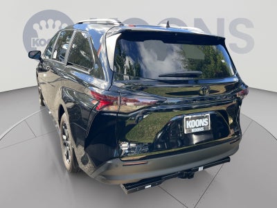 2026 Toyota Sienna Woodland Edition