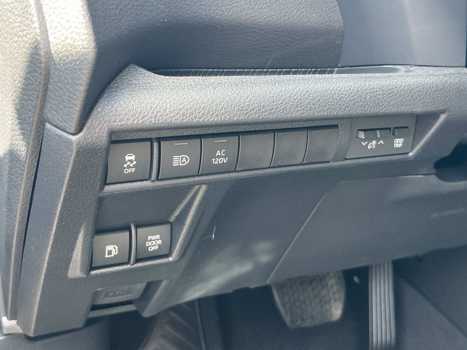 2026 Toyota Sienna Woodland Edition