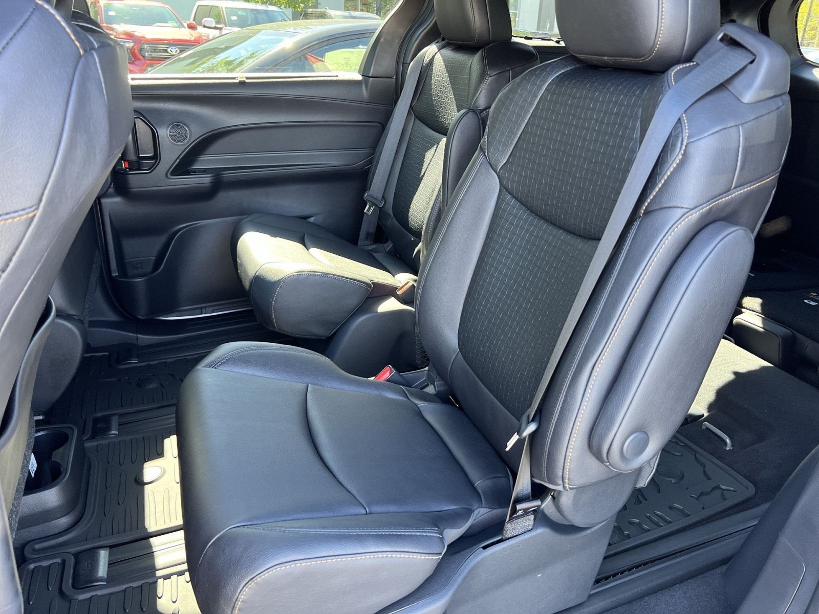 2026 Toyota Sienna Woodland Edition
