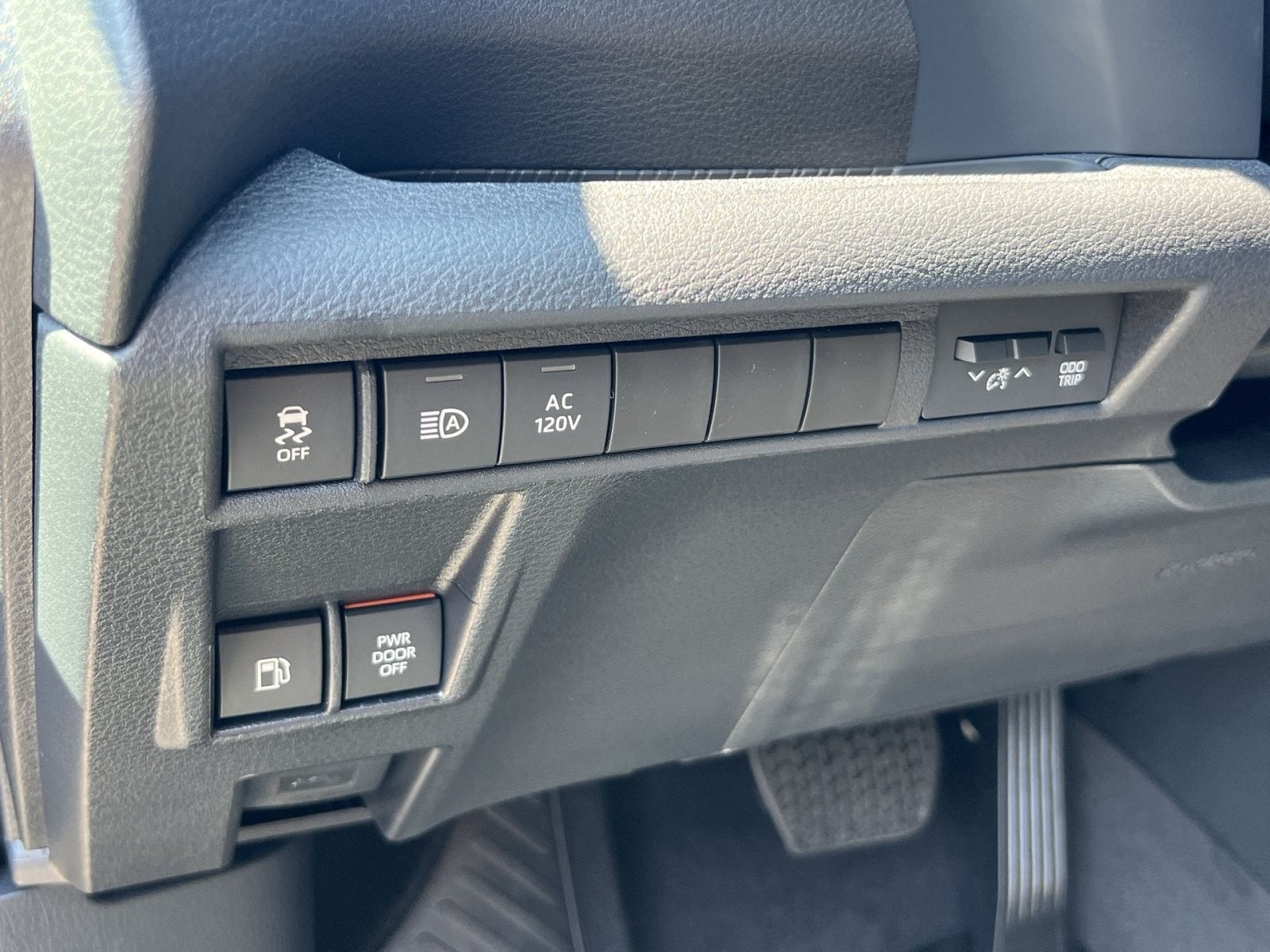 2026 Toyota Sienna Woodland Edition