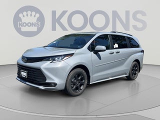 2026 Toyota Sienna Woodland Edition
