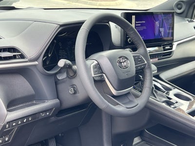 2026 Toyota Sienna Platinum