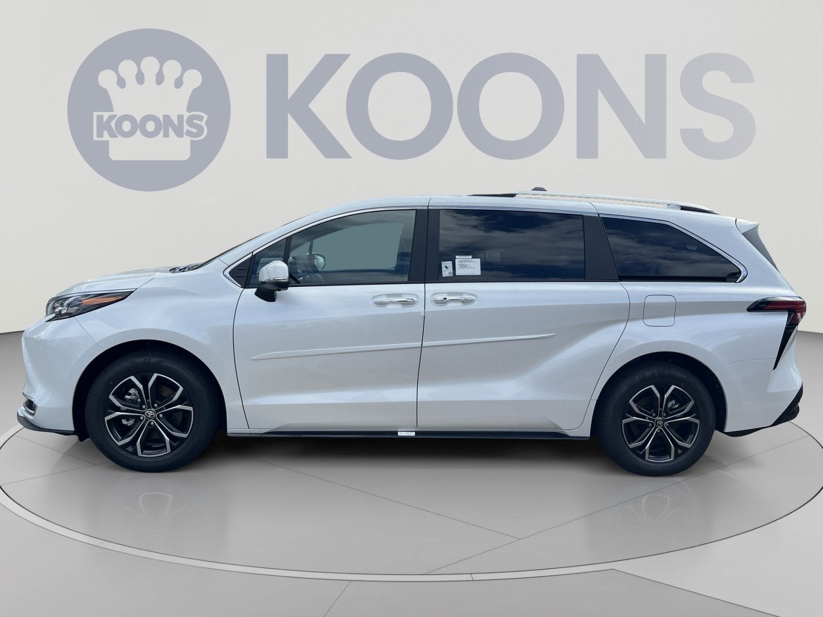 2026 Toyota Sienna Platinum