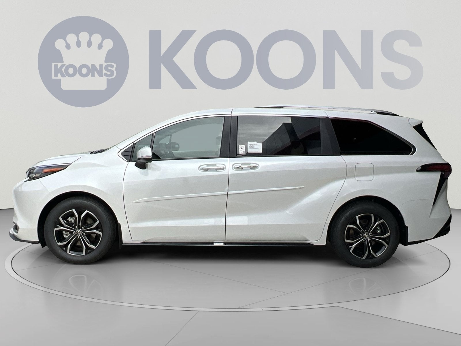 2026 Toyota Sienna Platinum