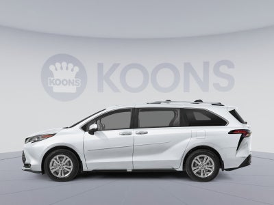 2026 Toyota Sienna Platinum