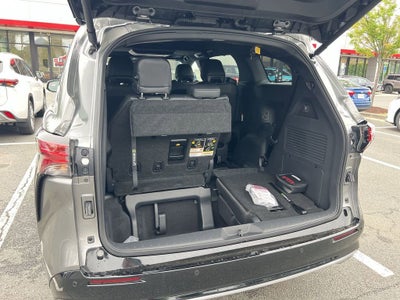 2026 Toyota Sienna Platinum