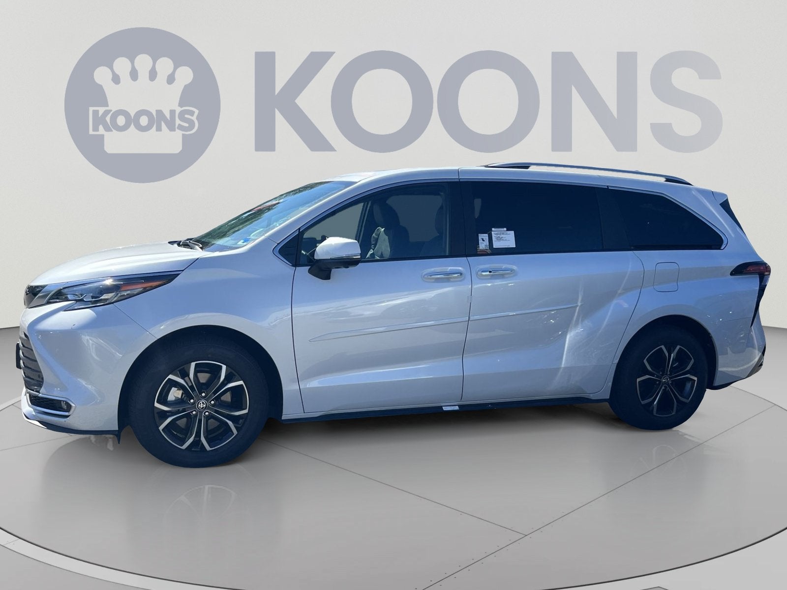 2026 Toyota Sienna Platinum