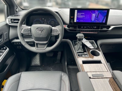2026 Toyota Sienna Platinum
