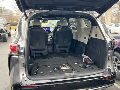 2026 Toyota Sienna Platinum
