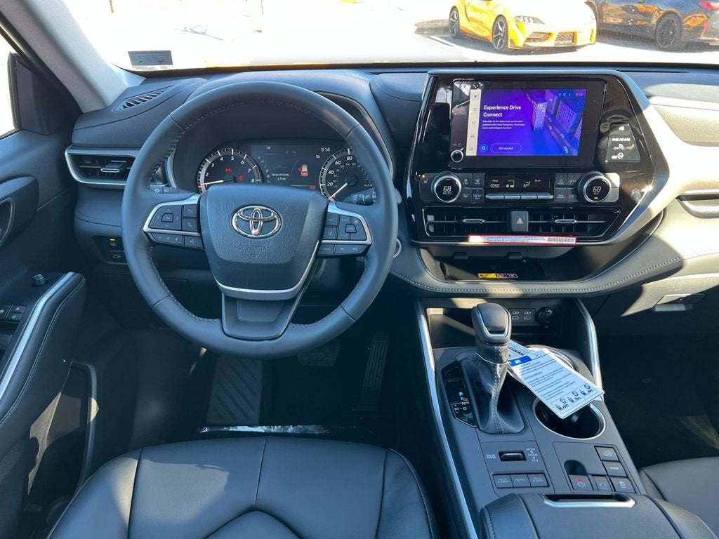 2026 Toyota Highlander XLE