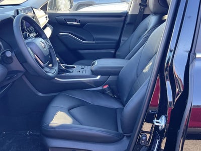 2026 Toyota Highlander XLE