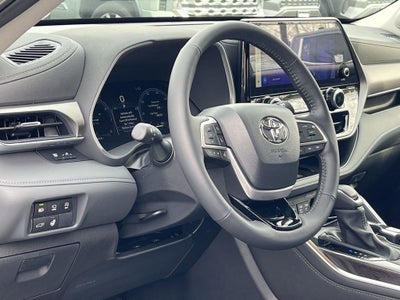 2026 Toyota Highlander Limited
