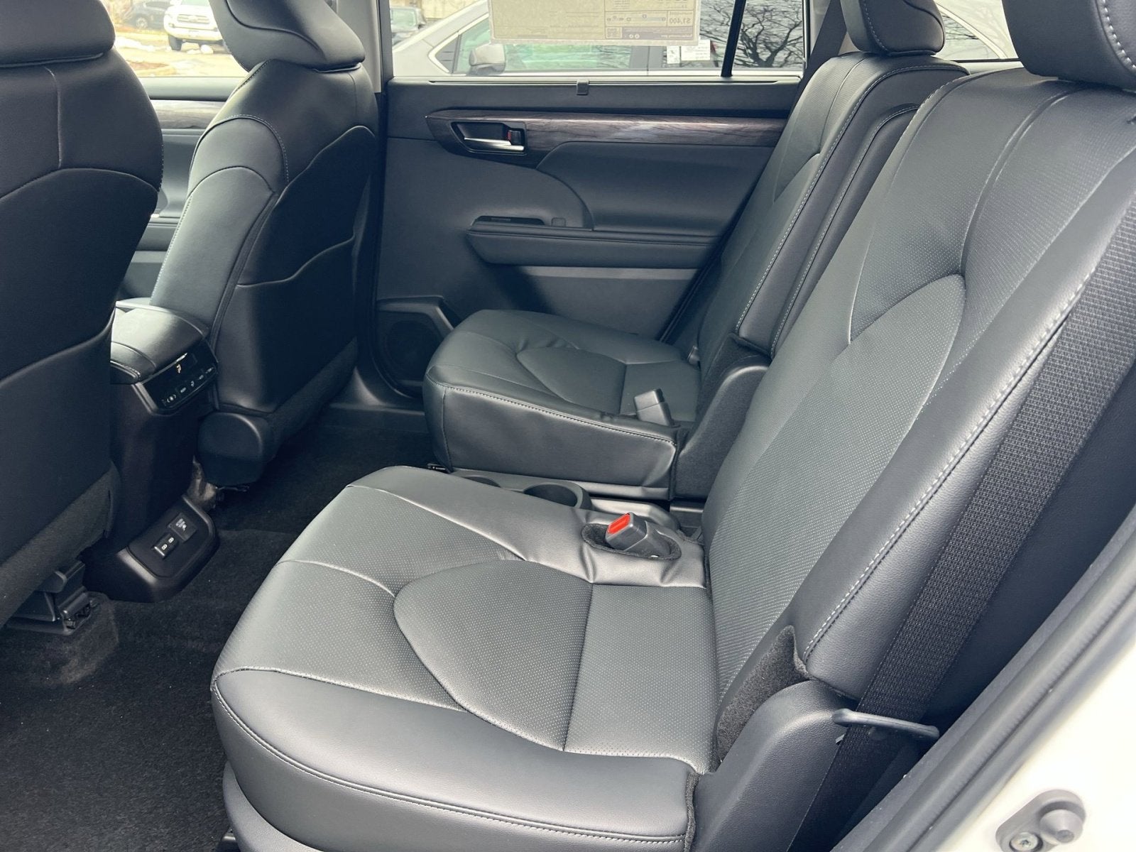 2026 Toyota Highlander Hybrid Limited