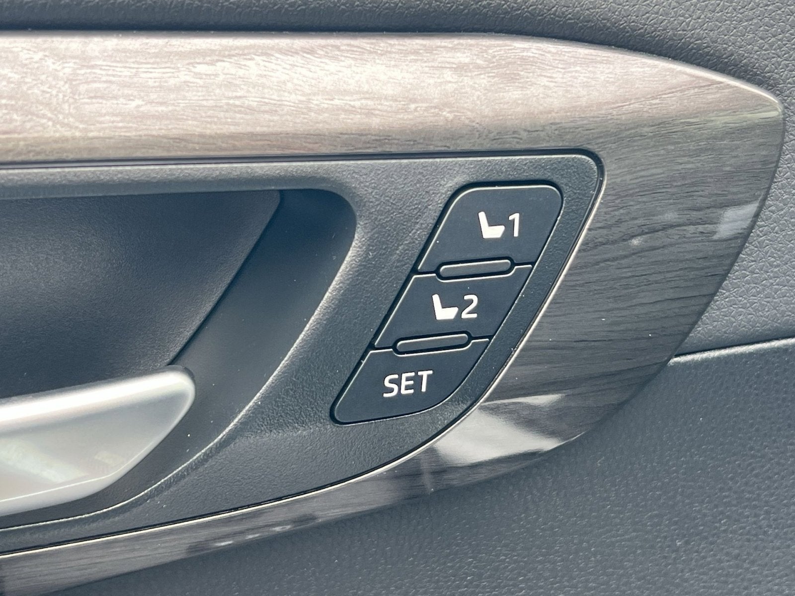 2026 Toyota Highlander Hybrid Limited