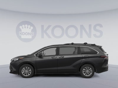 2026 Toyota Sienna XLE