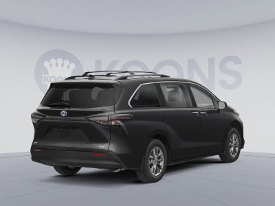 2026 Toyota Sienna XLE