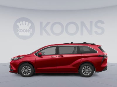 2026 Toyota Sienna XLE