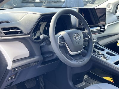 2026 Toyota Sienna XLE