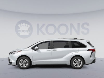 2026 Toyota Sienna Limited