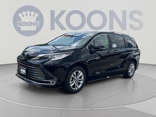 2026 Toyota Sienna Limited