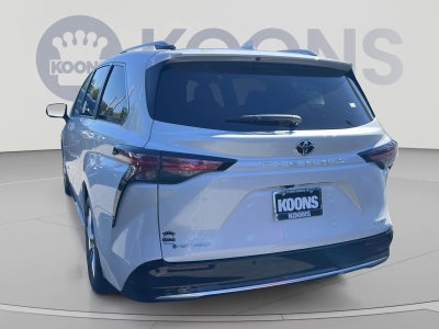 2026 Toyota Sienna Limited