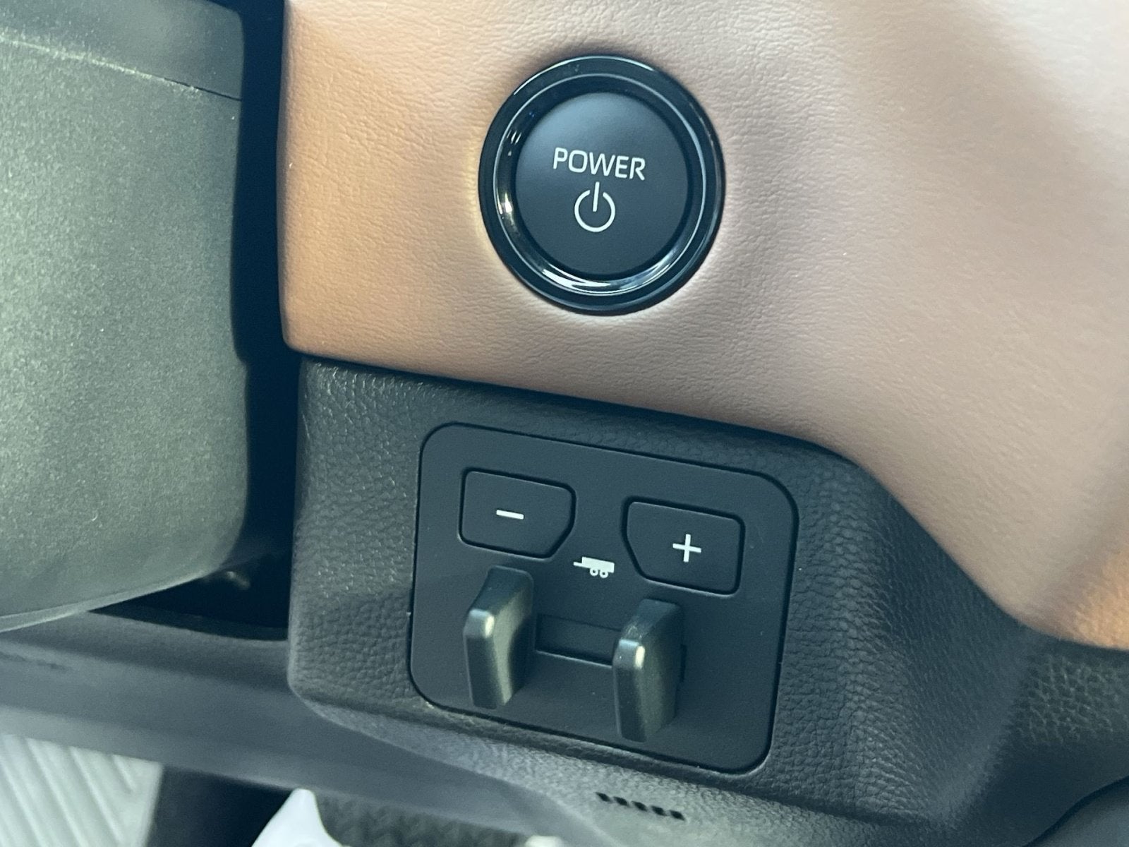 2026 Toyota Tundra Hybrid 1794 Edition