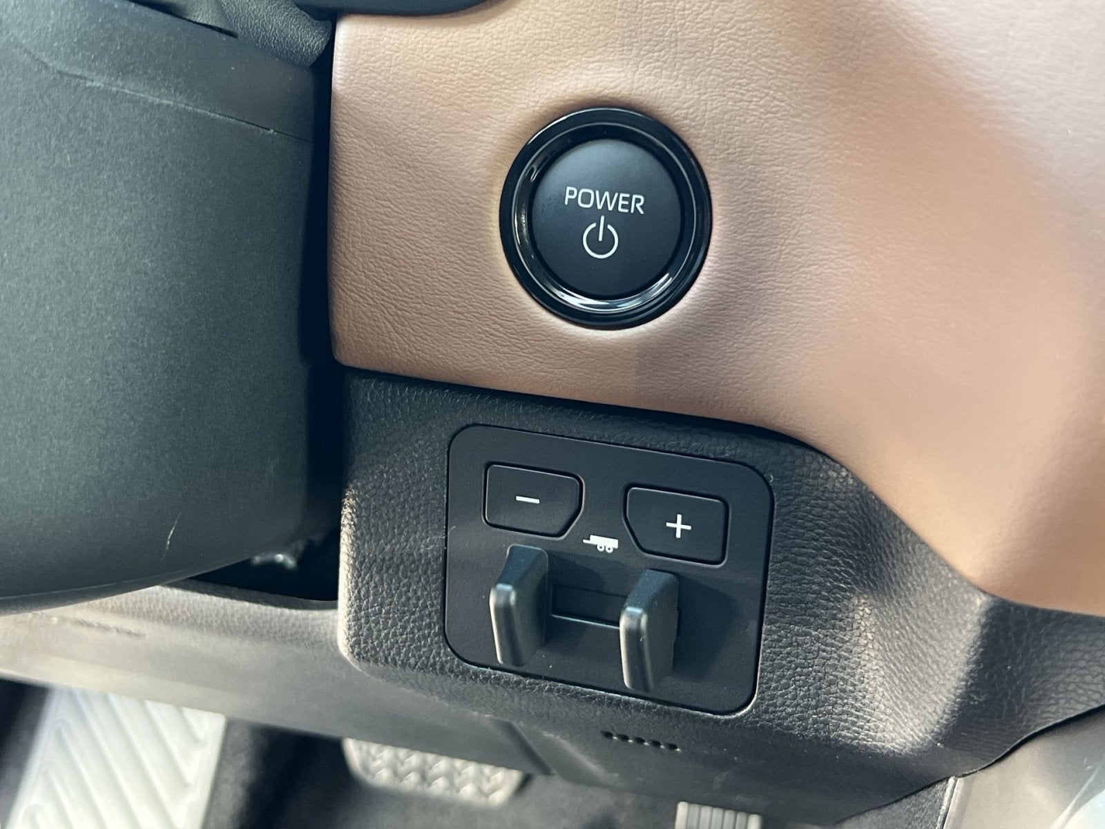 2026 Toyota Tundra Hybrid 1794 Edition